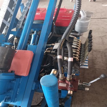 履帶式潛孔鉆機多少錢