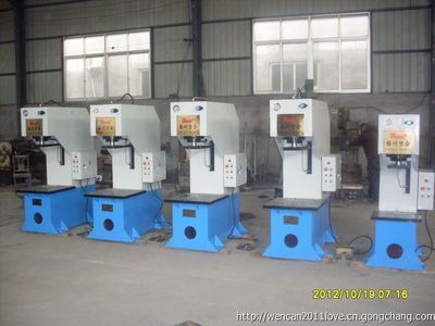 液壓機 滕州液壓機 壓力機 油壓機 單柱液壓機_機械及行業設備_世界工廠網