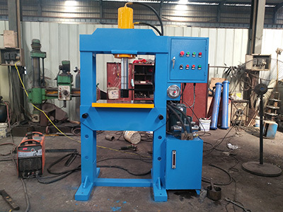 龍門液壓機(jī)啟動前的檢查工作