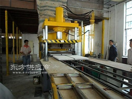 洪銳機械 供應防火門芯板壓板機 防火門芯板壓板機圖片