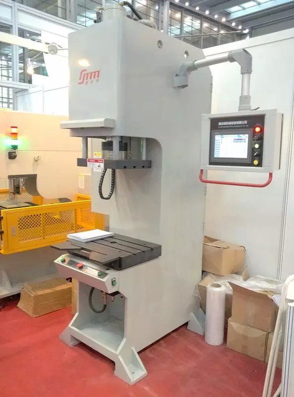 發(fā)動機(jī)端蓋壓合機(jī) 發(fā)動機(jī)轉(zhuǎn)子壓入機(jī) 精密數(shù)控液壓成型機(jī)產(chǎn)品圖片,發(fā)動機(jī)端蓋壓合機(jī) 發(fā)動機(jī)轉(zhuǎn)子壓入機(jī) 精密數(shù)控液壓成型機(jī)產(chǎn)品相冊 - 深圳市鑫臺銘機(jī)械設(shè)備 - 九正