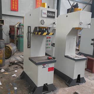 滕州市邁威液壓機械廠 專業液壓機械與汽車零配件銷售服務